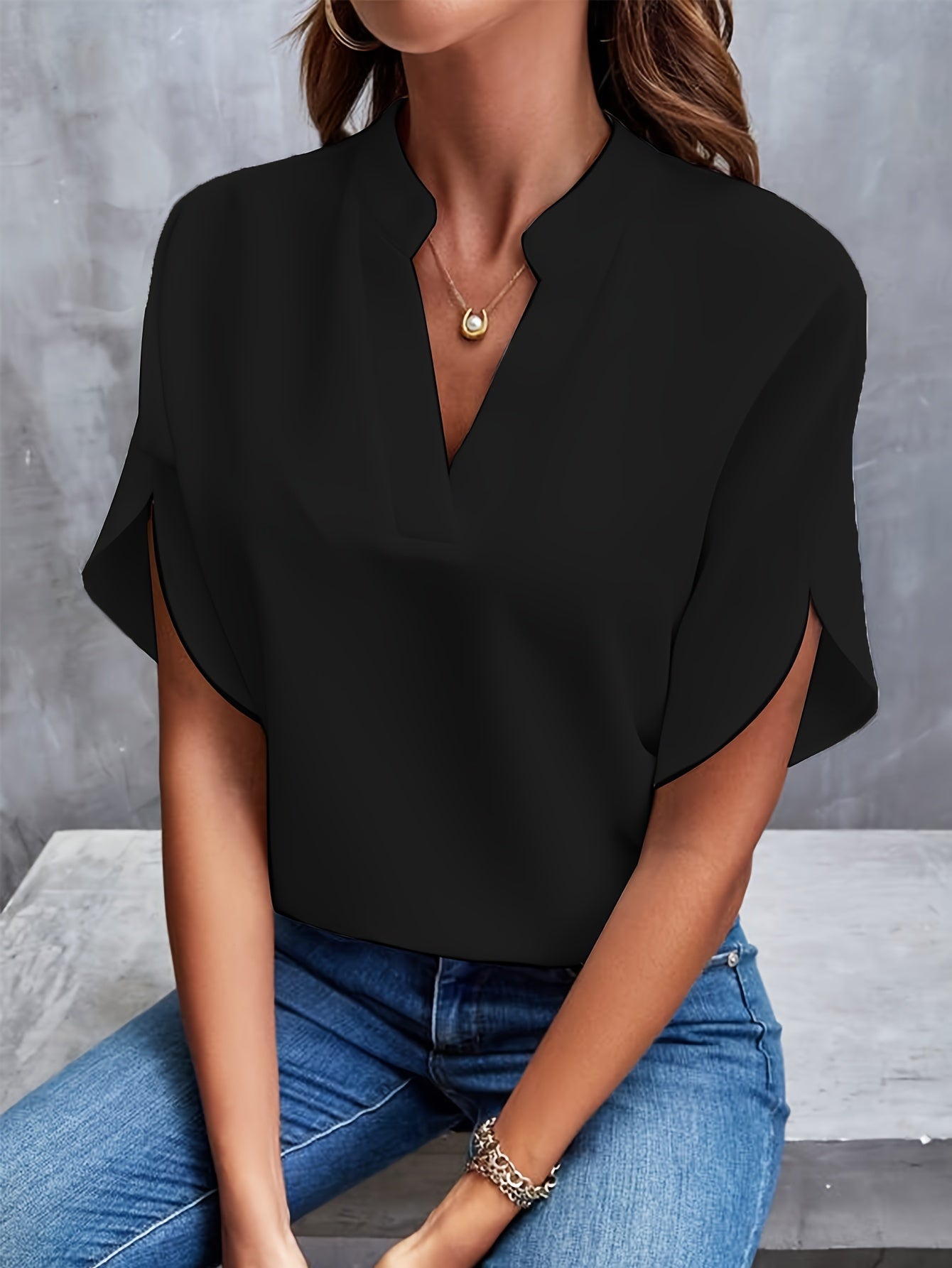 The Nancy - V Neck Elegant Blouse