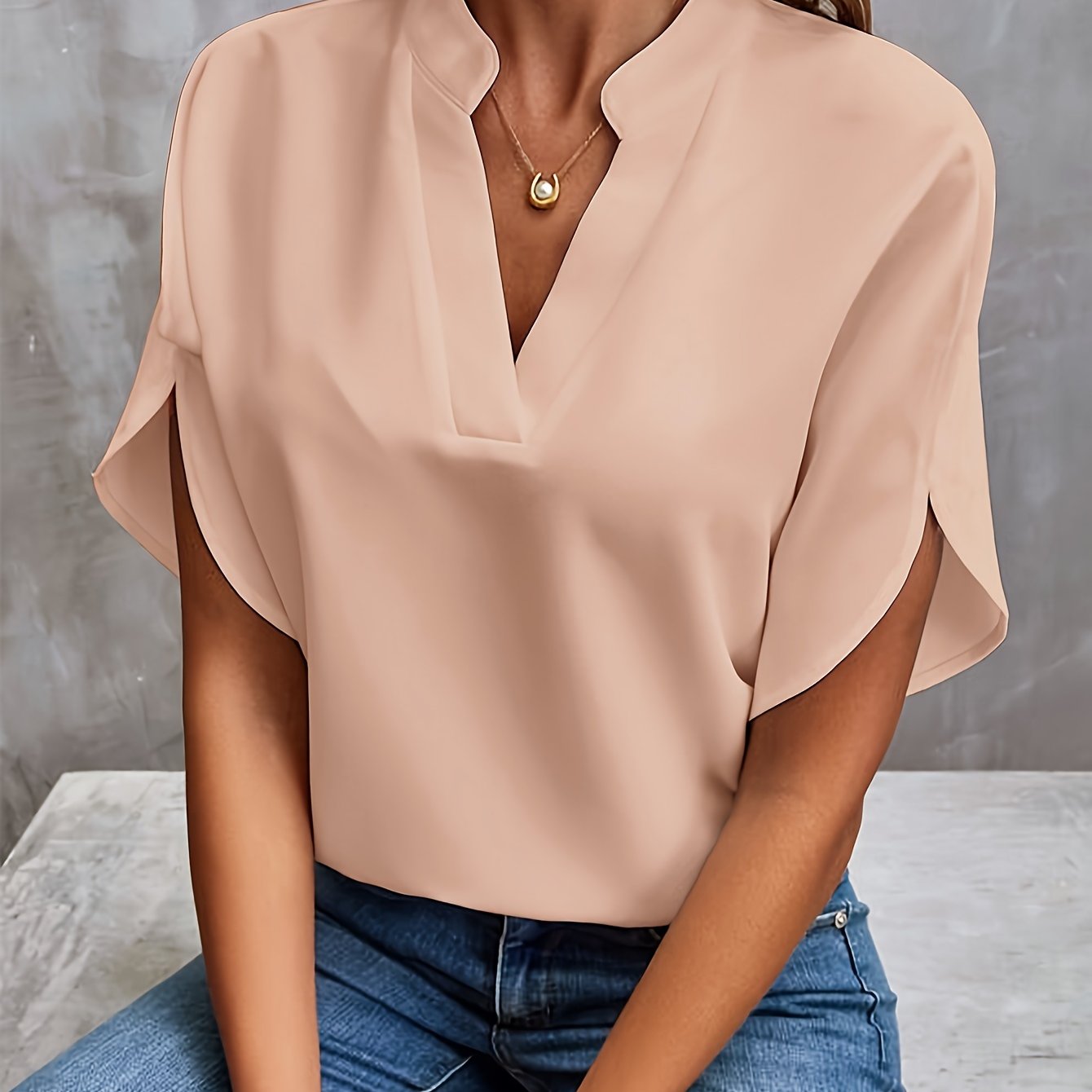 The Nancy - V Neck Elegant Blouse