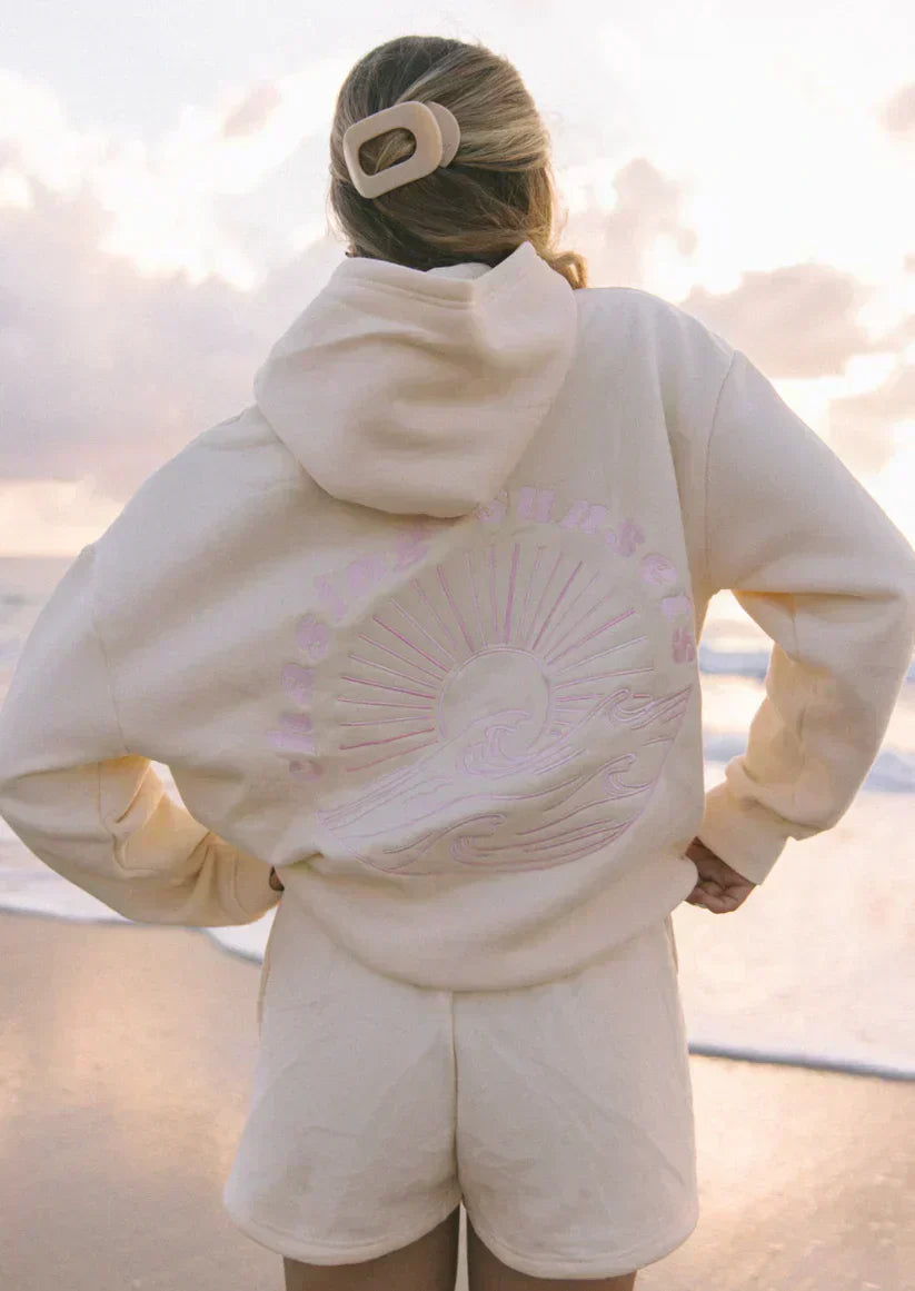 The Madelyn - Stylishly Cozy Hoodie